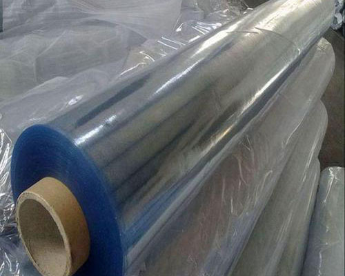 Quels sont les avantages du plafond en film souple